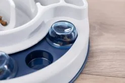 Trixie Jeu De Stratégie Pour Chien Slide & Feed 30 X 27 Cm -ROYAL CANIN Soldes 47746c179cdf0b419de05cacc250c7673e4b00973f42b0e97a19c47786bdb34e