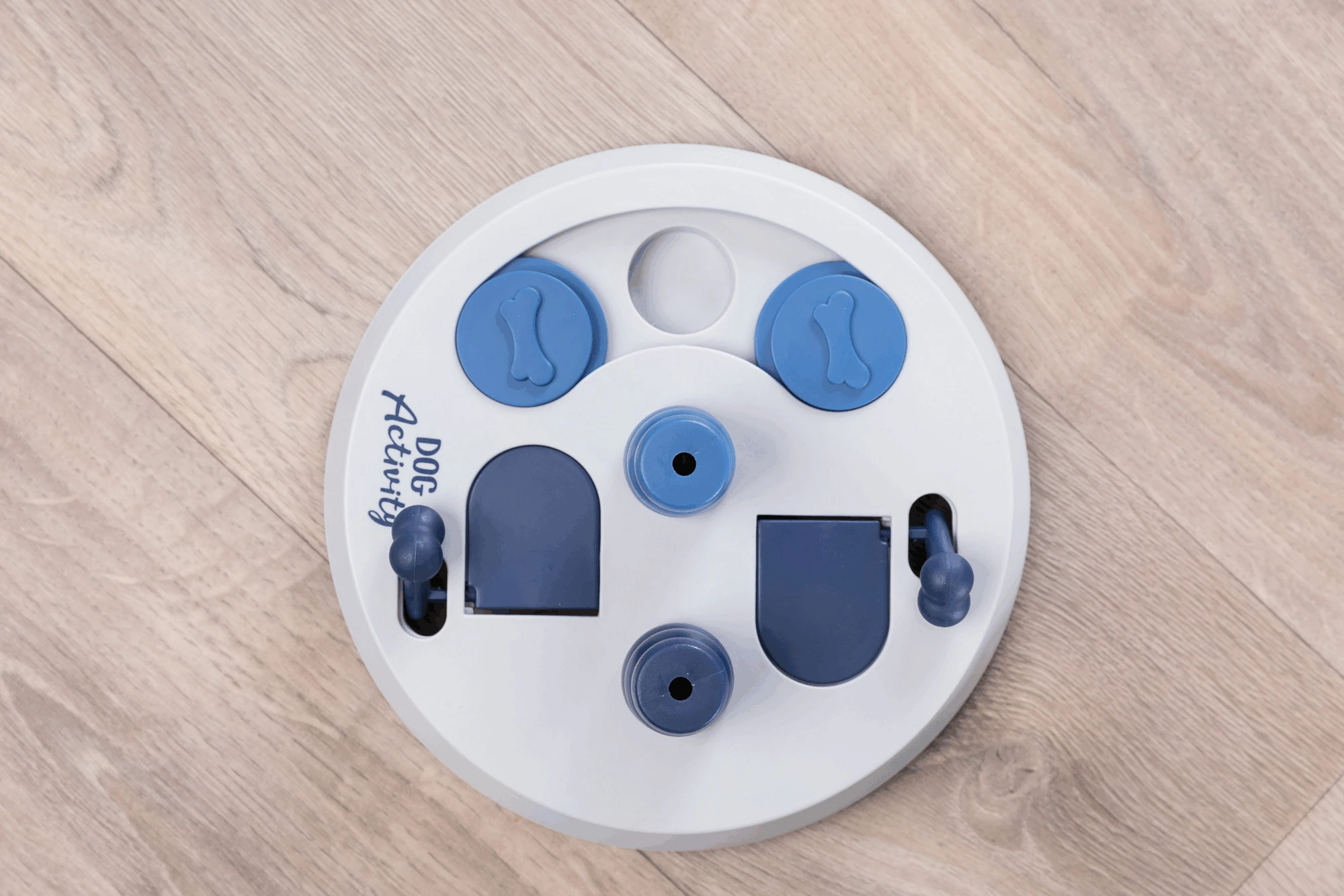 Trixie Jeu De Stratégie Pour Chien Flip Board 6 Trixie Jeu De Stratégie Pour Chien Flip Board – Image 4