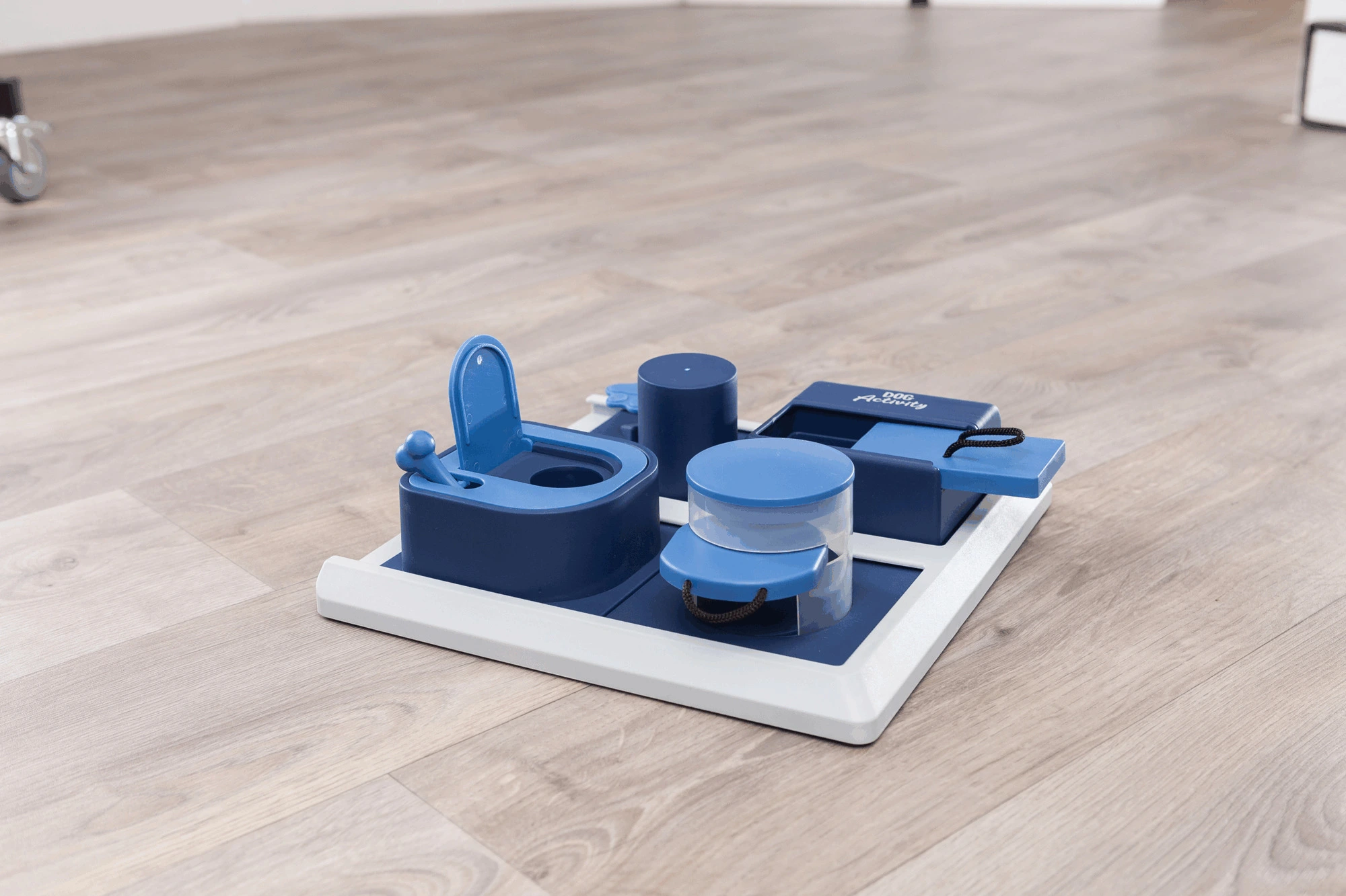 Trixie Jeu De Stratégie Pour Chien Poker Box 2 6 Trixie Jeu De Stratégie Pour Chien Poker Box 2 – Image 4